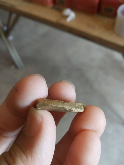 พระเนื้อดินผสมผงพิมพ์เล็ก(พระพิมพ์พระกลีบบัวทาทอง(พระหลวงพ่อสินธุ์)(วัดบรรลือธรรม)(จังหวัดพระนครศรีอยุธยา)(020202))พระเครื่องรางของมงคล รูปที่ 13