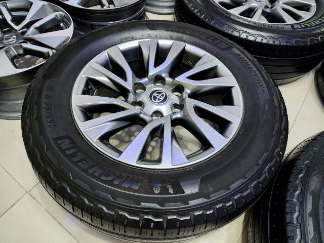 ขายล้อแม็ก Toyota ฟอร์จูนเนอร์ ขอบ18 พร้อมยาง Michelin Primacy SUV ขนาด 265 6018 ปี22 รูปที่ 11