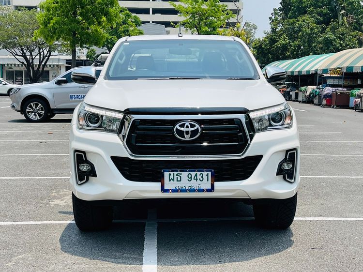 Toyota Hilux Revo 2019 2.4 Prerunner E Plus Pickup ดีเซล ไม่ติดแก๊ส เกียร์ธรรมดา ขาว รูปที่ 2