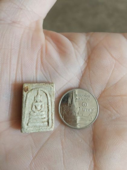 พระเนื้อว่านผสมผงพิมพ์เล็ก(พระพิมพ์พระสมเด็จพิมพ์เล็กหลังเรียบบนฐานสามชั้น(ไม่ทราบพระเกจิที่สร้าง)(160408))พระบ้านหาเครื่องรางของมงคล รูปที่ 9