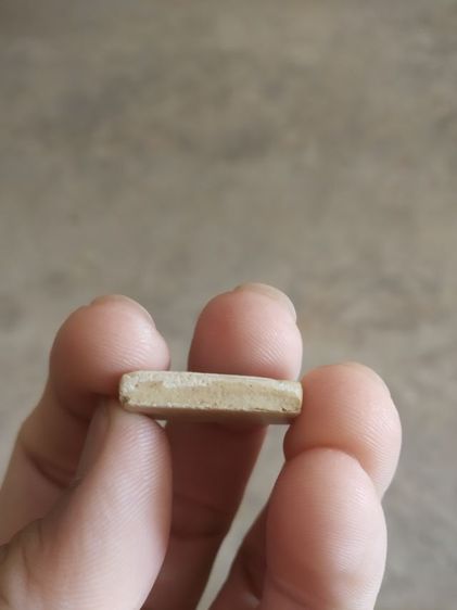 พระเนื้อว่านผสมผงพิมพ์เล็ก(พระพิมพ์พระสมเด็จนั่งบนฐานหลังเรียบ(160409)(ไม่ทราบพระเกจิที่สร้าง)พระใหม่)พระบ้านพระเครื่องรางของมงคล รูปที่ 11