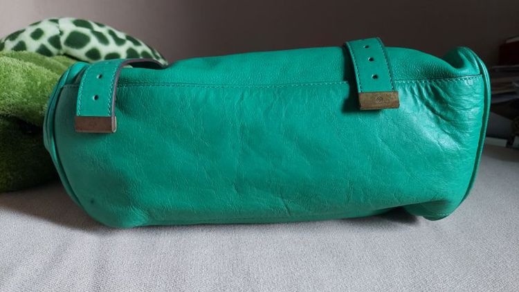 กระเป๋า Mulberry สีเขียวเหนี่ยวทรัพย์ รูปที่ 7