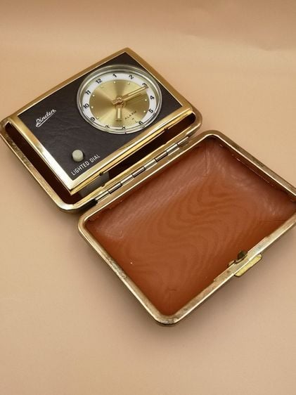นาฬิกาปลุก แนว Vintage แบบไขลาน สำหรับพกไว้เดินทาง ยี่ห้อ Linden  รูปที่ 7