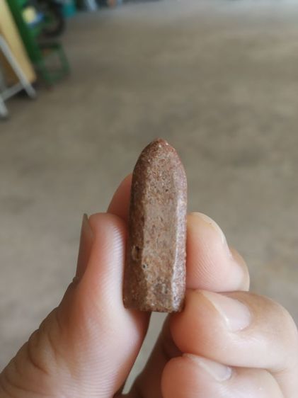 พระเนื้อดินพิมพ์เล็ก(พระปางลีลากำแพงสวรรค์ยืนหลังเรียบ(พระใหม่)(ไม่ทราบพระเกจิที่สร้าง)(160412))พระบ้านพระเครื่องรางของมงคล รูปที่ 2