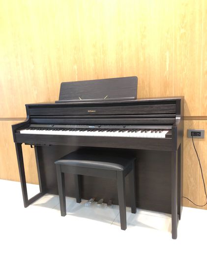 เปียโนไฟฟ้า Uplight Roland  รุ่น HP704 DR Digital Piano - สภาพมือหนึ่ง สี Rosewood รูปที่ 8