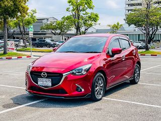 Mazda 2 1.3 Skyactiv Sports High Plus  ซื้อรถผ่านไลน์ รับฟรีบัตรเติมน้ำมัน K01705