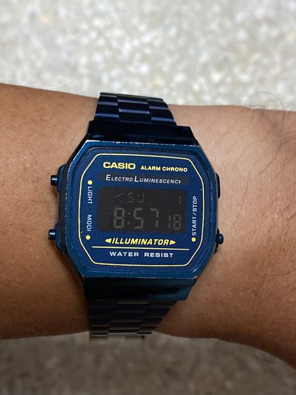 นาฬิกายี่ห้อ CASIO  ของแท้มือสอง น้ำเงินเมทาลิค สายปรับได้  300฿ รูปที่ 10