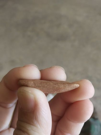 พระเนื้อดินพิมพ์เล็ก(พระพิมพ์พระปางลีลากำแพงทุ่งเข็ม(170406)(ไม่ทราบพระเกจิที่สร้าง)(ไม่ทราบอายุและรุ่น))พระบ้านพระเครื่องรางของมงคล รูปที่ 11