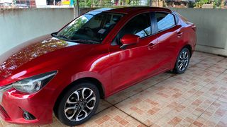 Mazda 2 รุ่นปี ค.ศ.2016 ราคาถูก เข็มไมล์น้อย