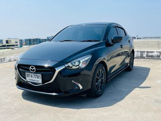 Mazda 2 1.3 Skyactiv High Connect  ซื้อรถผ่านไลน์ รับฟรีบัตรเติมน้ำมัน K01758
