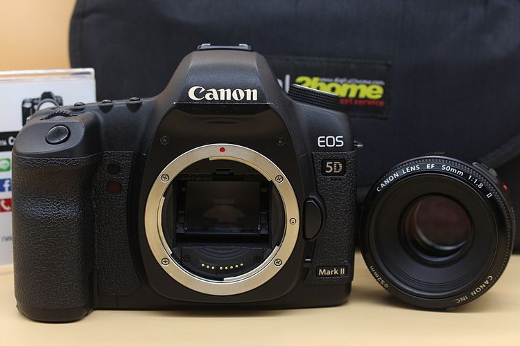 ขาย Canon EOS 5D II + lens EF 50mm II สภาพมีตำหนิตามรูป เมนูไทย ชัตเตอร์ 29,XXX อดีตร้าน ใช้งานได้ปกติทุกระบบ อุปกรณ์พร้อมกระเป๋า  รูปที่ 2