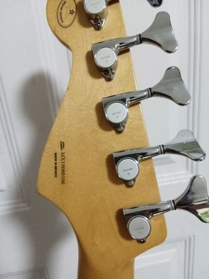 fender jazz bass deluxe 5-string mexico รูปที่ 2
