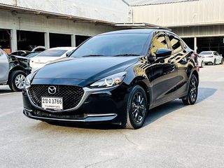 Mazda 2 1.3 Skyactiv-G S Leather Sedan  ซื้อรถผ่านไลน์ รับฟรีบัตรเติมน้ำมัน K01784
