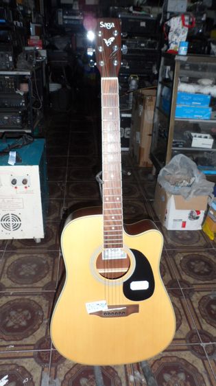 Saga SA700C   กีตาร์โปร่ง กีตาร์ไฟฟ้า   รูปที่ 5