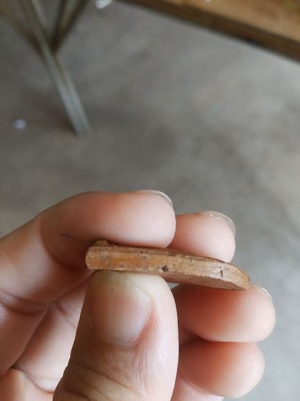 พระเนื้อดินพิมพ์เล็ก(พระพิมพ์พระยืนประทานพรหลังเรียบ(ไม่ค่อยสวย)(190402)(ไม่ทราบพระเกจิที่สร้าง)(ไม่ทราบอายุและรุ่น))พระเครื่องรางของมงคล รูปที่ 16