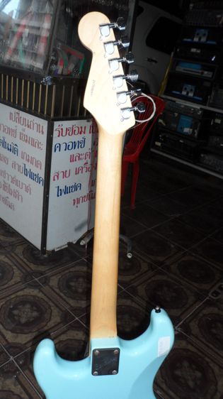 กีตาร์ไฟฟ้า Century CE-A38 Strat SSS รูปที่ 5