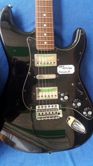 กีต้าร์ไฟฟ้า Fender stratocaster Made in Mexico รูปที่ 11