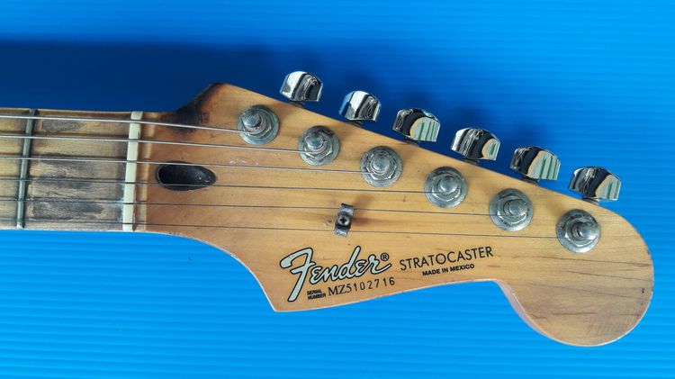 กีตาร์ไฟฟ้า FENDER STRATOCASTER MEXICAN ปี 1992 รูปที่ 4