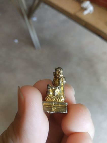 พระเนื้อโลหะกะไหล่ทองพิมพ์เล็ก(พระพิมพ์พระนางกวักเป็นพระรูปหล่อ(ไม่ทราบพระเกจิที่สร้าง)(190404))พระบ้านพระเครื่องรางของมงคล รูปที่ 11