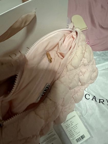 กระเป๋า Carlyn Cozy size M สีชมพู รูปที่ 6