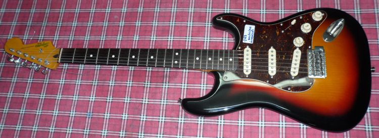 SQUIER CLASSIC VIBE STRATOCASTER '60S (Sunburst) รูปที่ 11