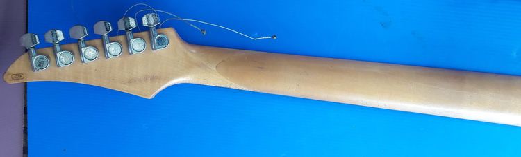 กีต้าร์ไฟฟ้า YAMAHA RGX-421 D หลงยุค สภาพสวยกริ๊บ รูปที่ 5