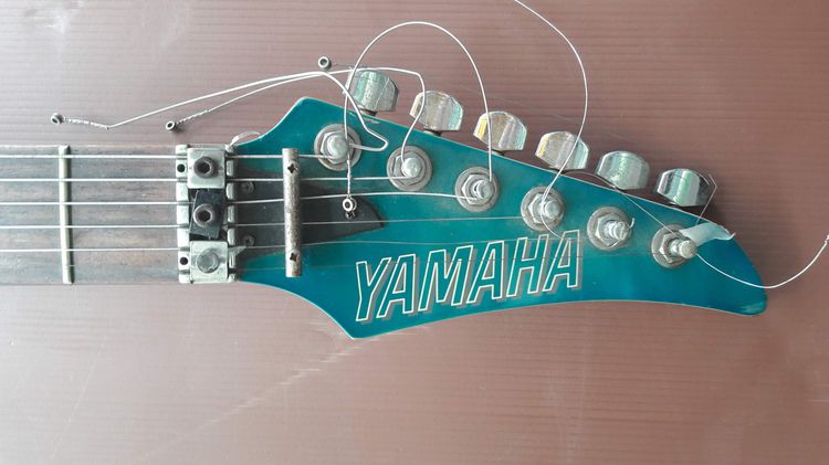 กีต้าร์ไฟฟ้า YAMAHA RGX-421 D หลงยุค สภาพสวยกริ๊บ รูปที่ 10