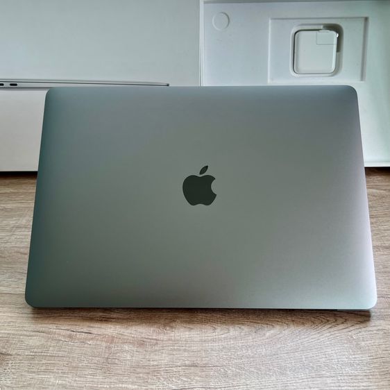 ขายเทิร์น MacBook Air M1 แบต 96 สีเทา สวยๆ เดิมๆ ครบยกกล่อง รูปที่ 4