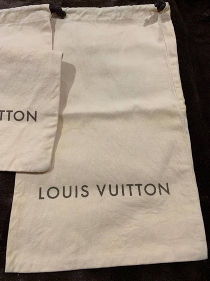 ถุงผ้า Louis Vuitton  รูปที่ 2