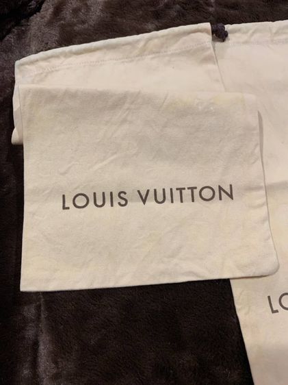 ถุงผ้า Louis Vuitton  รูปที่ 3