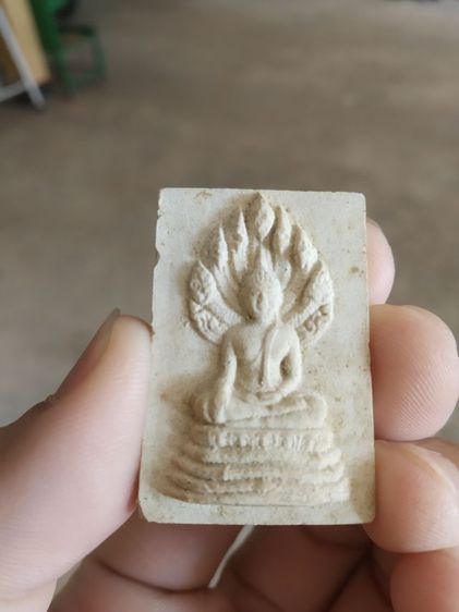 พระเนื้อว่านผสมผง(พระพิมพ์พระปางนาคปรก(พระหลวงปู่เหรียญวรลาโภ)(วัดอรัญบรรพตรุ่นศรัทธาบารมี)(จังหวัดหนองคายปี2539))พระเครื่องรางของมงคล รูปที่ 5