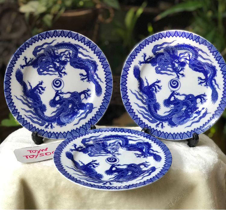 ส่งต่อ Vintage Japan Blue White Dragons ชุด 3 ใบ จานกระเบื้องลายคราม ลายมังกร รูปที่ 2