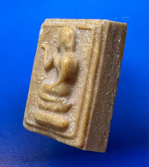 พระผงน้ำมัน พิมพ์แม่นางกวัก วัดมฤคทายวัน รูปที่ 3