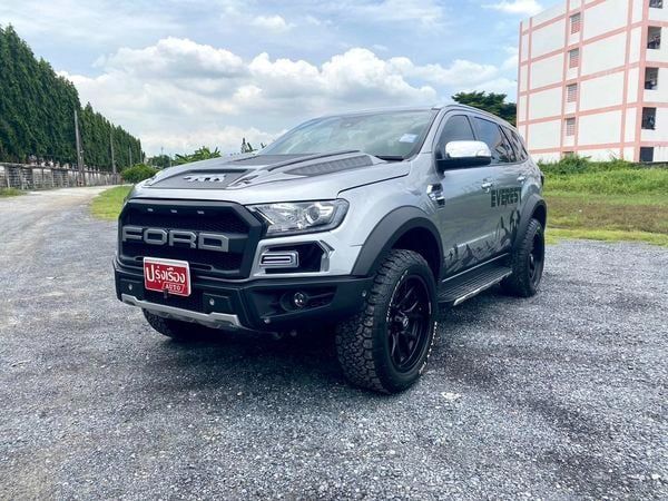 Ford Everest 2018 2.0 Titanium Plus 4WD Pickup ดีเซล ไม่ติดแก๊ส เกียร์อัตโนมัติ เทา