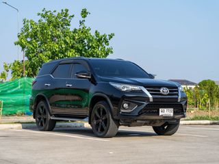 Toyota Fortuner 2.8 TRD Sportivo 2WD ปี 2018