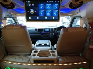 2017 รถตู้ ดีเซล vip toyota commuter hiace วีไอพี แต่งเต็ม ทีวีไฟฟ้า แอร์ไมโครบัส เครื่องเสียง เบาะ 9 ที่นั่ง เกียร์ธรรมดา สีเทา รถสวยมาก