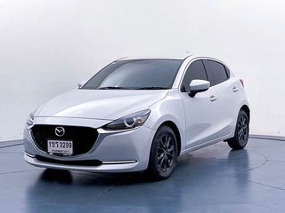 Mazda 2 1.3 Skyactiv-G S Sports  ซื้อรถผ่านไลน์ รับฟรีบัตรเติมน้ำมัน K01804