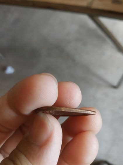 พระเหรียญเนื้อทองแดงพิมพ์หยดน้ำ(พระรูปเหมือนพระหลวงปู่เหรียญวรลาโภ(วัดอรัญบรรพตรุ่นศรัทธาบารมี)(จังหวัดหนองคายปี2539))พระเครื่องรางของมงคล รูปที่ 12
