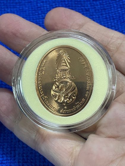 เหรียญทองแดง ร.9 ที่ระลึก 100 ปี รพ. จุฬาลงกรณ์ สภากาชาดไทย รูปที่ 6