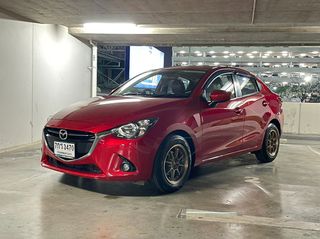 Mazda 2 1.3 Skyactiv Sports High Plus  ซื้อรถผ่านไลน์ รับฟรีบัตรเติมน้ำมัน K01812