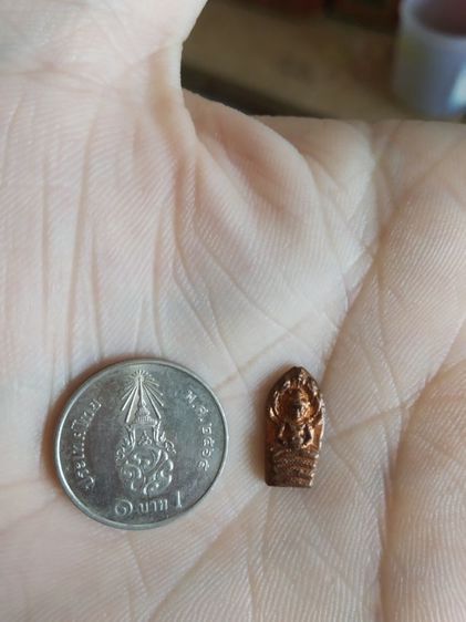 พระเหรียญเนื้อทองแดงพิมพ์จิ๋ว(พระปางนาคปรกพิมพ์จิ๋ว(พระหลวงปู่เหรียญวรลาโภ)(วัดอรัญบรรพตรุ่นศรัทธาบารมี)(จังหวัดหนองคายปี2539))พระบ้านมงคล รูปที่ 3