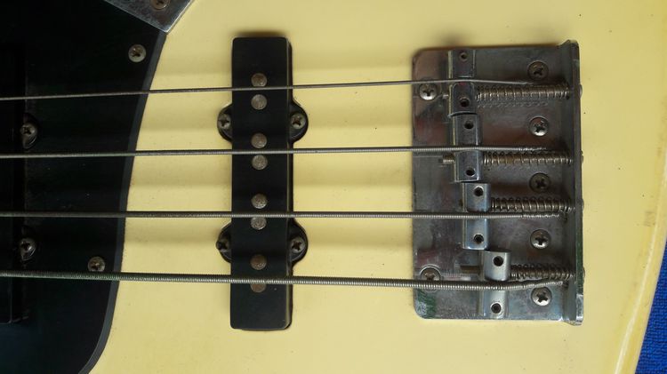 0 สินค้ารายการนี้ขายไปแล้ว ไม่มีสินค้าอยู่ในสต๊อกแล้วครับกีต้าร์ไฟฟ้าเบส 4สาย  ANGEL AJB-200 เป็นเบส 4 สาย รูปที่ 8