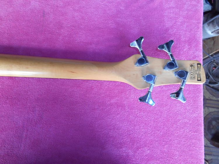 กีต้าร์เบสไฟฟ้ามือสอง Ibanez SoundGear รูปที่ 7