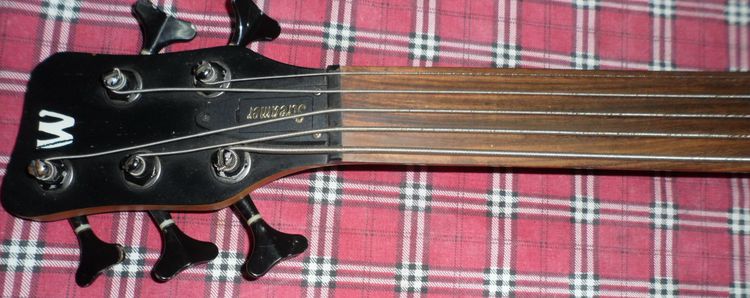 1.กีต้าร์ไฟฟ้าเบส Warwick Rock Bass Streamer Standard 5-String Natural รูปที่ 5