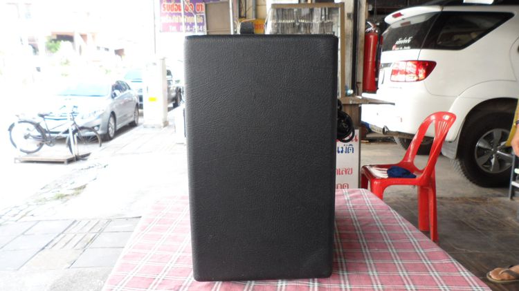 ตู้แอมป์กีตาร์  VOX รุ่น VT40+ ตู้แอมป์ ขนาด 36 W. เป็นตู้แอมป์ รูปที่ 2