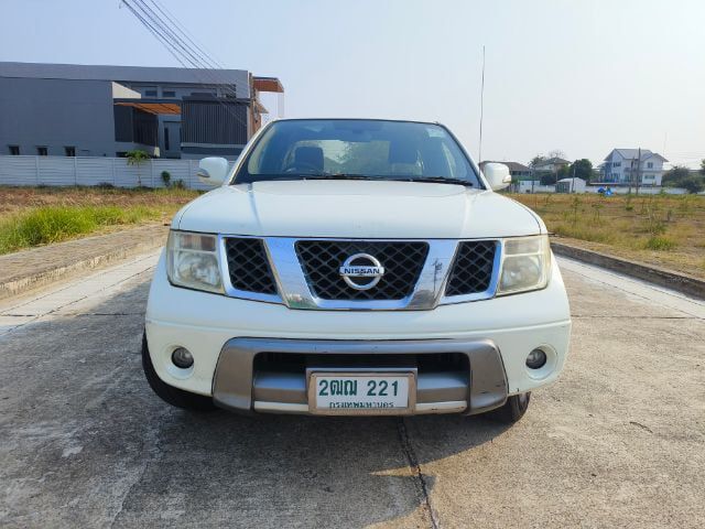 Nissan NP300-NAVARA 2014 2.5 EL Calibre Pickup เบนซิน NGV เกียร์ธรรมดา ขาว
