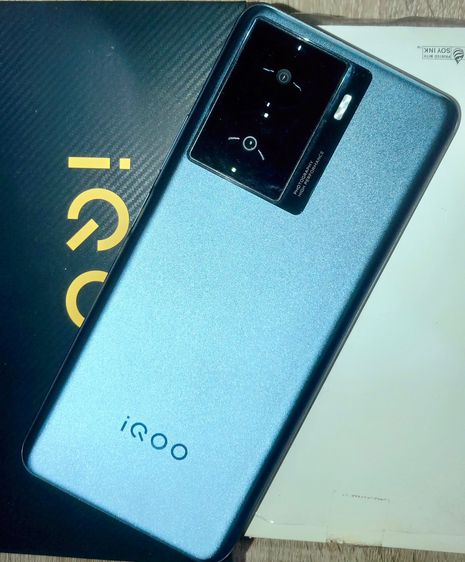 Vivo iQOO Z7x 5G Black RAM8 Snap695 เครื่องสภาพใหม่ จอใหญ่ กล้องชัด พร้อมใช้งาน ตจว สั่งผ่านShopee รูปที่ 2