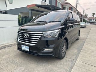 2019 Hyundai H-1 2.5 Elite Van ราคา 990000