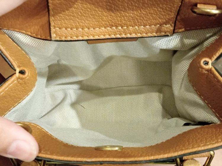กระเป๋าสะพาย Gucci crossbody bag รูปที่ 9