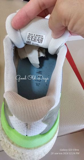 ส่งต่อ รองเท้าผ้าใบ Adidas ของแท้ออกช็อป UK 6 รูปที่ 12